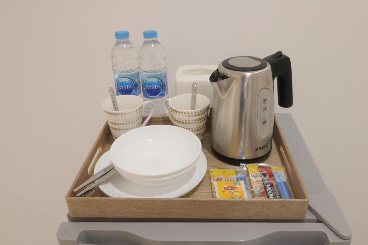 ตะวันแมนชั่น Apartment Ban Na Kha Luaran gambar